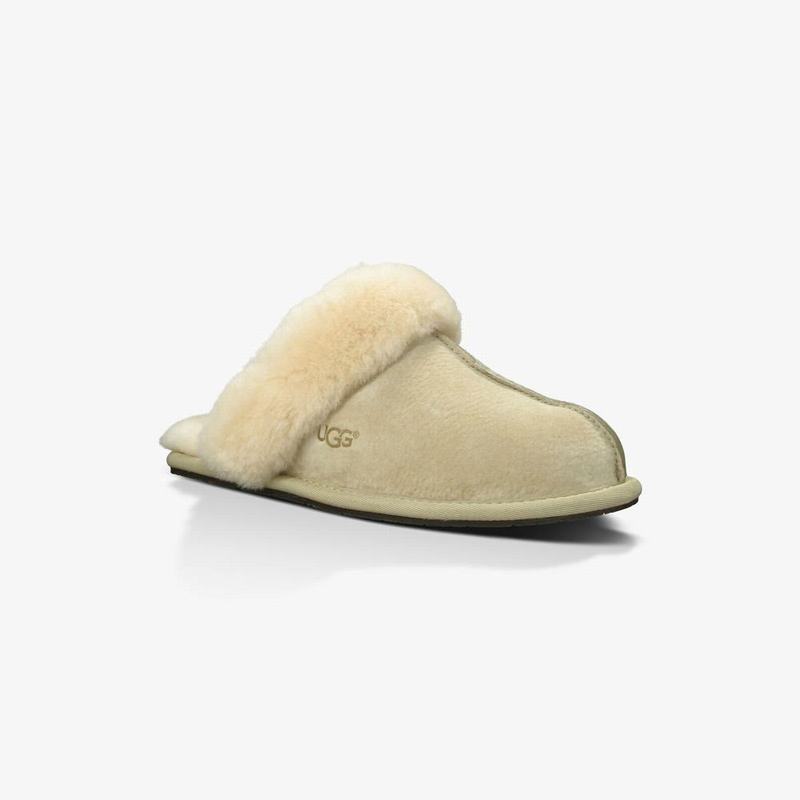 Chausson UGG Scuffette II Femme Marron Soldes 874IPKRD